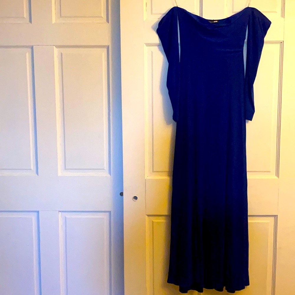 Royal blue Fashion nova dress